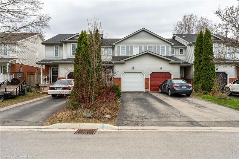13 Walker Court, Grimsby, Ontario