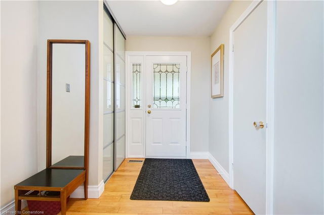 3483 Ash Row Crescent