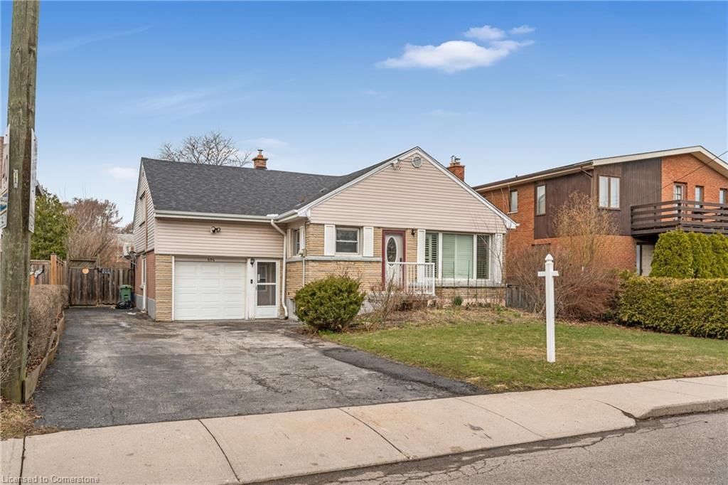 Single Family Residence for sale at 494 East 37th Street, Hamilton, Macassa, L8V 4B9 - MLS: 40717020