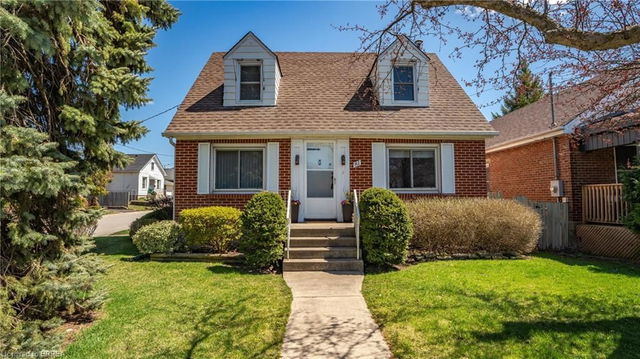 81 Lyons Avenue