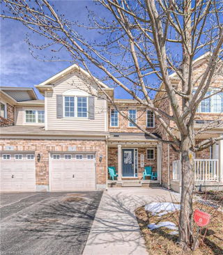 7 Abbott Crescent