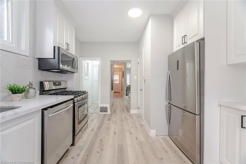 Single Family Residence sold at 24 Keith Street, Hamilton, Keith, L8L 3S1 - MLS: 40717383
