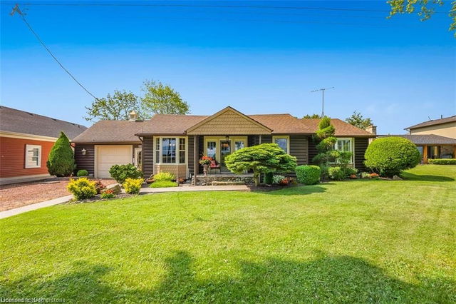 4446 Lakeside Drive Drive