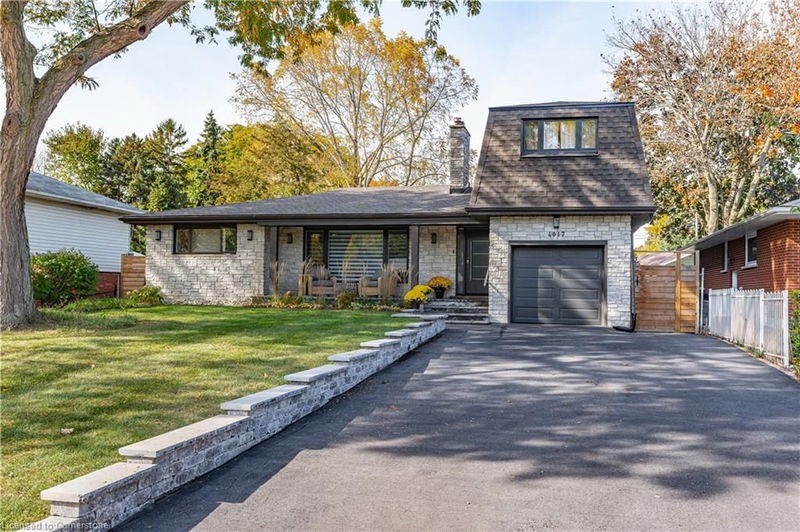 4017 Grapehill Avenue, Burlington, Ontario