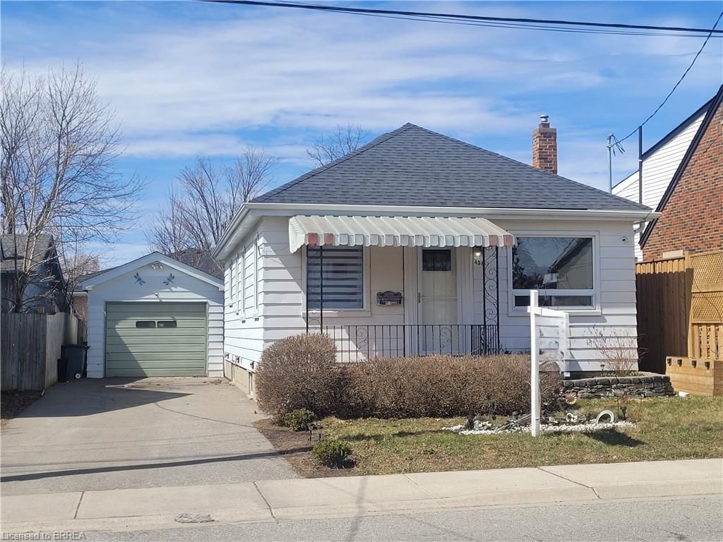 Single Family Residence for sale at 458 St Paul Avenue, Brantford, North Park/Wood St., N3R 4P2 - MLS: 40717512