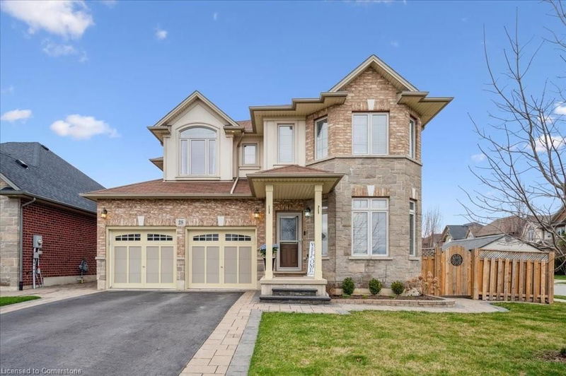 28 Greti Drive, Hamilton, Ontario