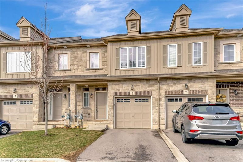 5 Garlent Avenue, Ancaster, Ontario