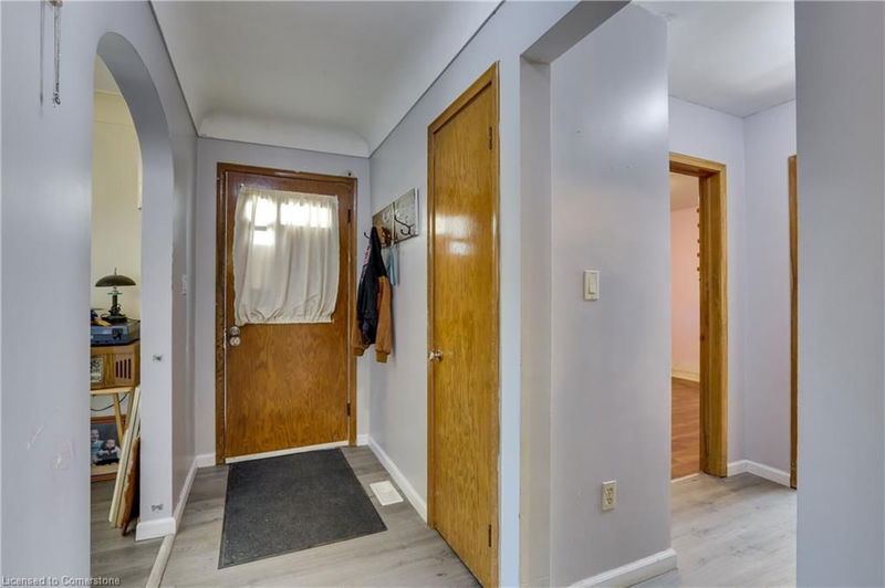 Room2