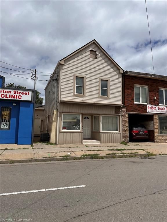 Single Family Residence for lease at 2-1525 Barton Street, Hamilton, Homeside, L8H 2X5 - MLS: 40717746