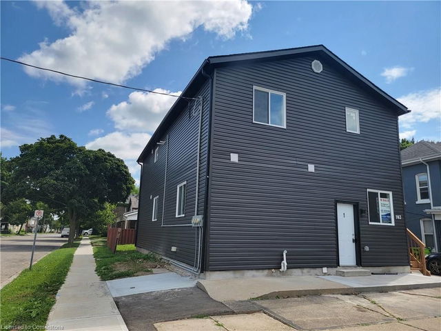 3 - 103 Peel Street