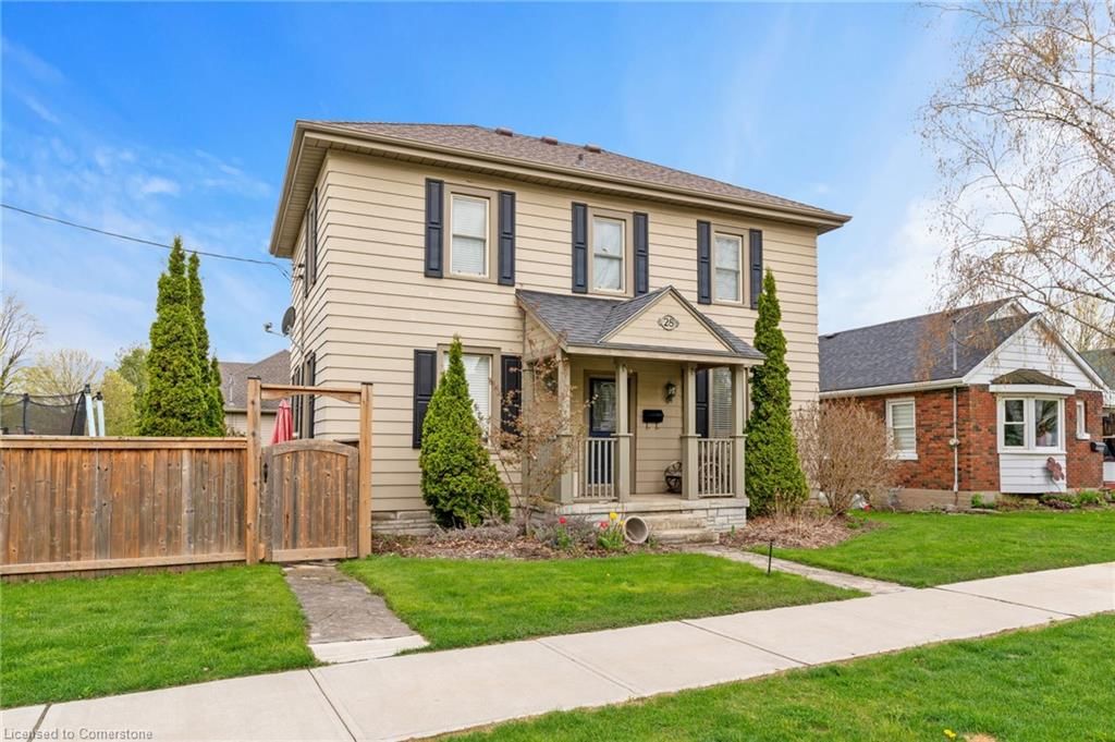 Single Family Residence for sale at 28 Market Street, Paris, Fair Grounds, N3L 3A8 - MLS: 40717800