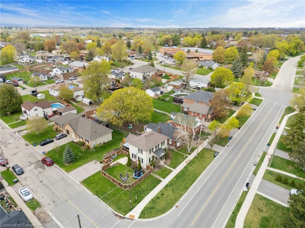Single Family Residence for sale at 28 Market Street, Paris, Fair Grounds, N3L 3A8 - MLS: 40717800