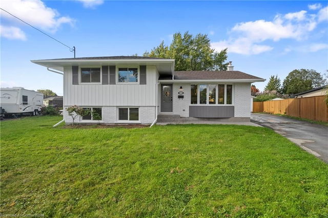 78 Beverly Crescent
