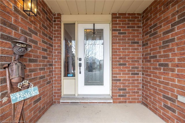 28 Peartree Crescent