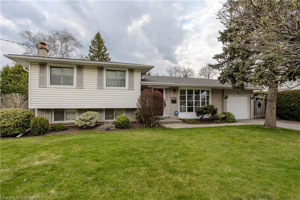 Single Family Residence sold at 2176 Prospect Street, Burlington, Central, L7R 1Z7 - MLS: 40719346