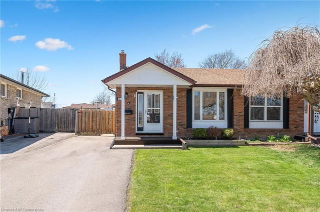 19 Fairlawn Crescent