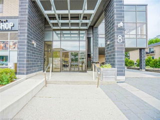 1105 - 8 Hickory Street