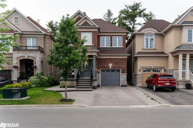 9 Upper Canada Court