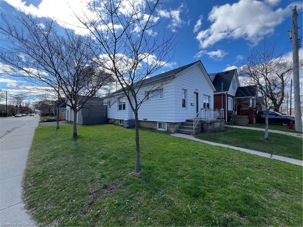 Single Family Residence for sale at 56 Garside Avenue, Hamilton, Macassa, L8H 4W2 - MLS: 40719611