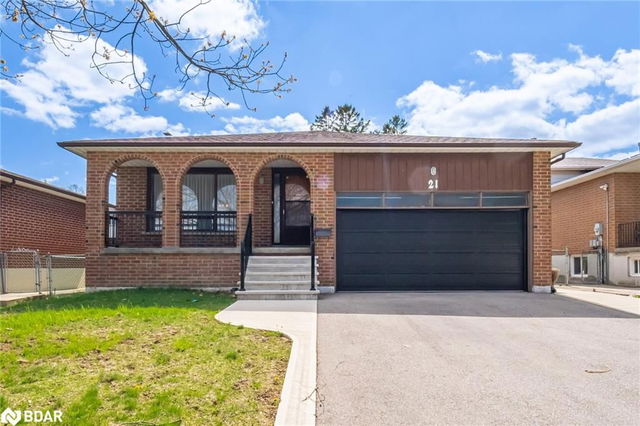 21 Malcolm Crescent