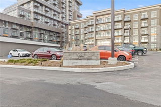 106 - 460 Dundas Street