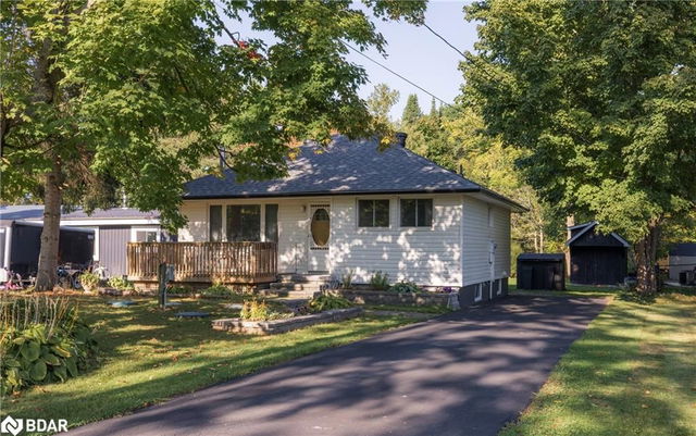 47 Lakeshore Road