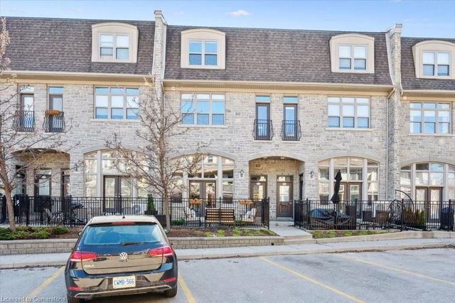 B - 82 Cardigan Street