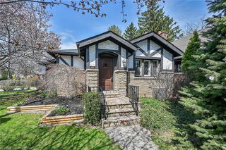 42 Newton Avenue
