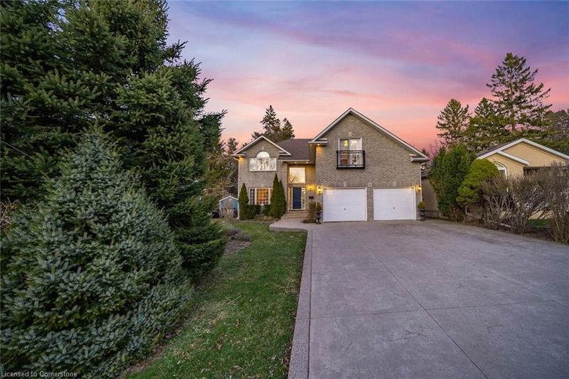 51 Orchard Drive, Ancaster, Ontario