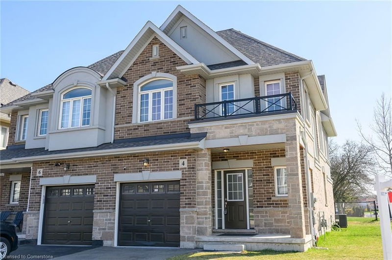 4 Starling Drive, Hamilton, Ontario