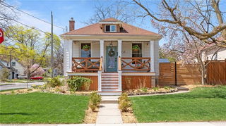 64 Forest Road