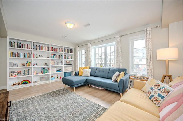 13A - 15 Carere Crescent