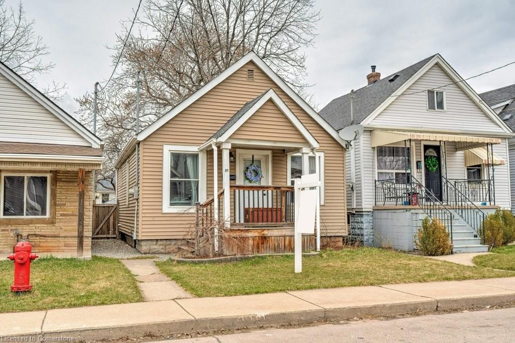 Single Family Residence sold at 89 Albany Avenue, Hamilton, Homeside, L8H 2H4 - MLS: 40720057