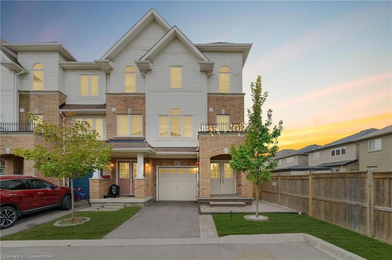 91 Mayland Trail, Hamilton, Ontario