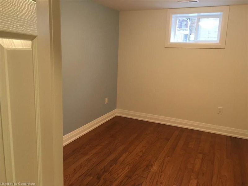 Room2