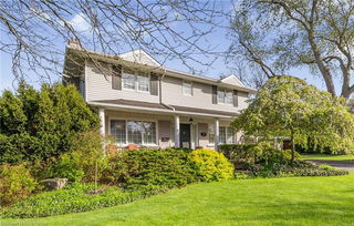 428 Hendrie Avenue