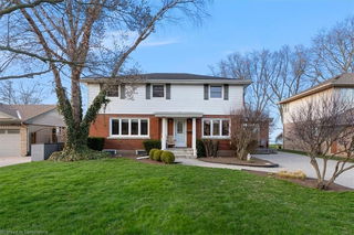 20 Lakeside Drive