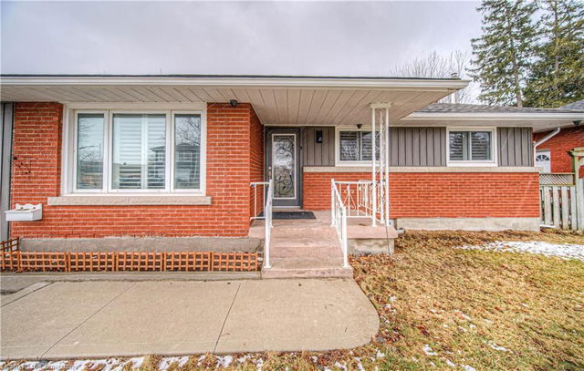 49 Vardon Avenue
