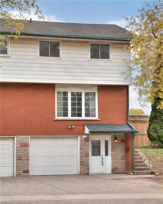 3 Shaftsbury Drive