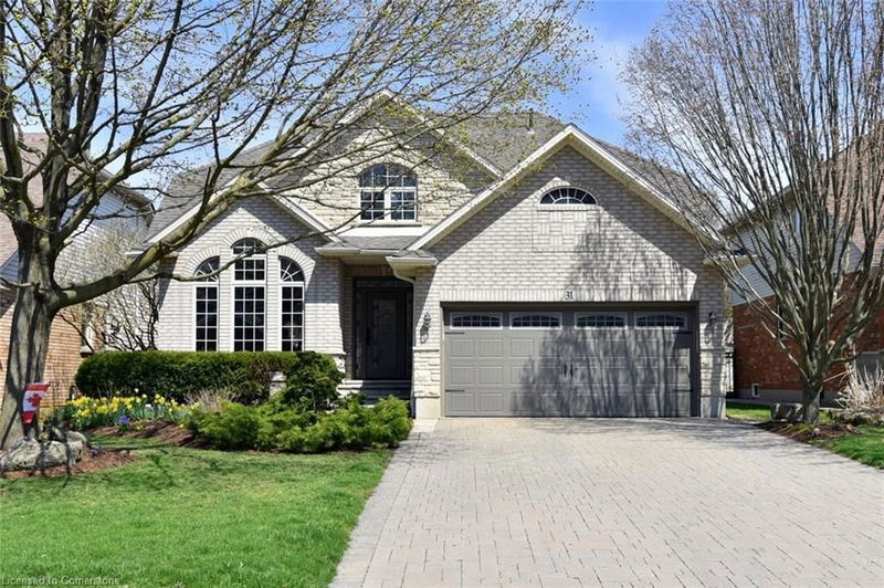 31 Blasdell Court, Ancaster, Ontario