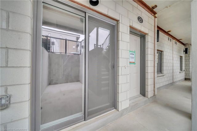 B21 - 25 Isherwood Avenue