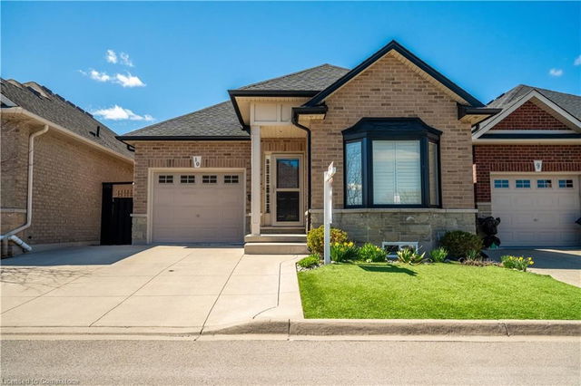 10 - 10 Greenbrook Drive