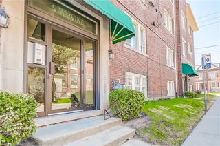 22 - 6 Vineland Avenue