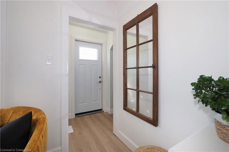 Room2