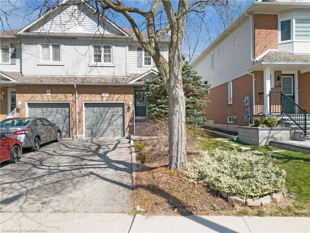 10 Thornlodge Drive