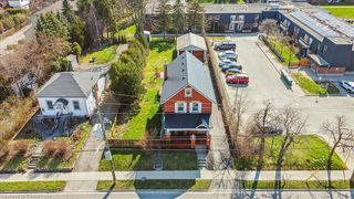 572 Woolwich Street