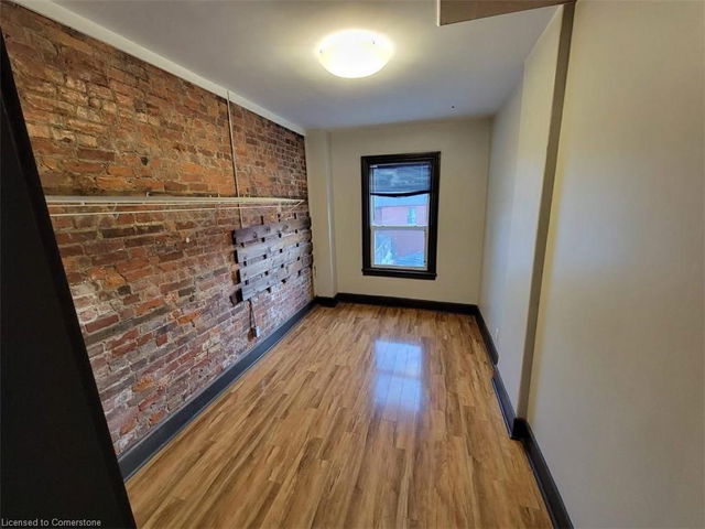 B - 473 King Street