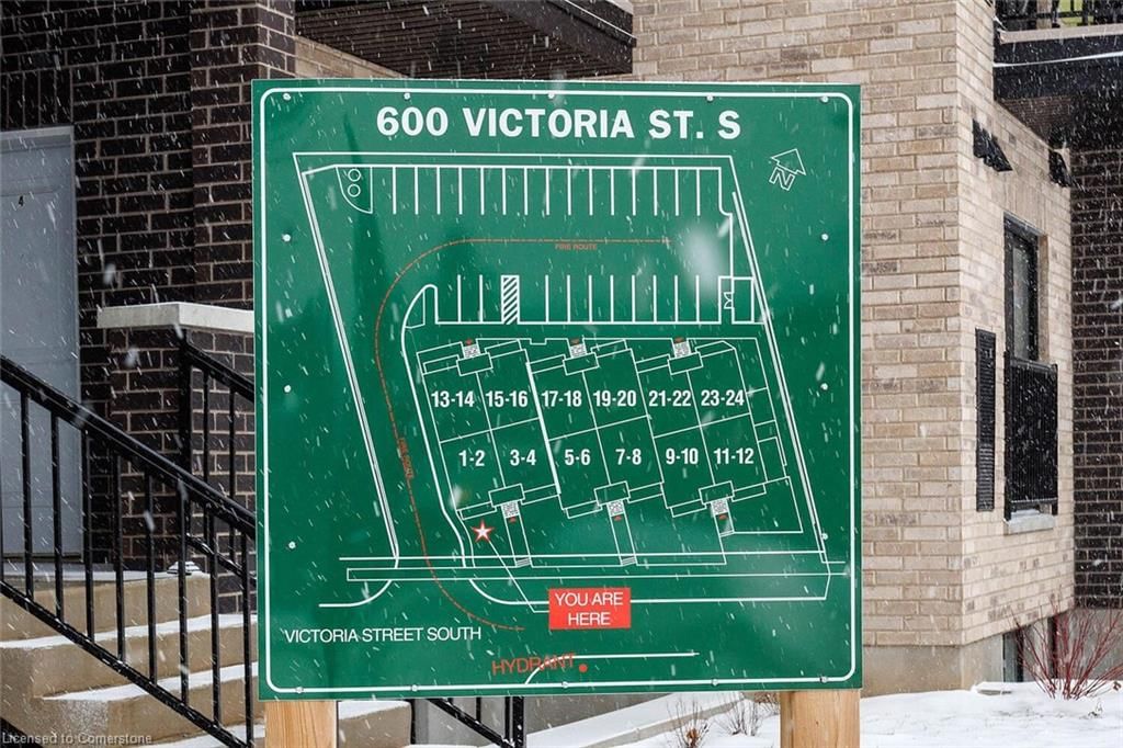 Row/Townhouse for sale at 23-600 Victoria Street, Kitchener, Victoria Hills, N2M 0C3 - MLS: 40721176
