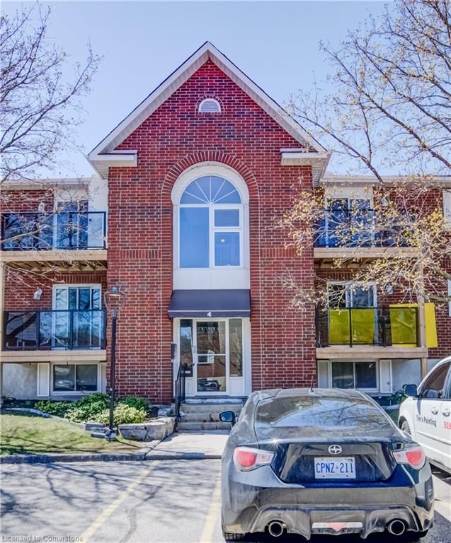 406 - 565 Greenfield Avenue