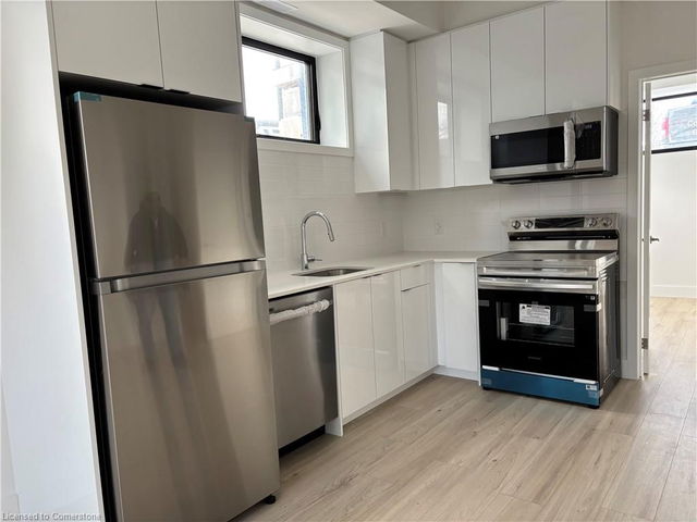 102 - 7277 Wilson Crescent